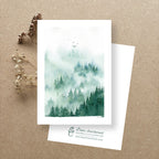 Sapins dans la brume